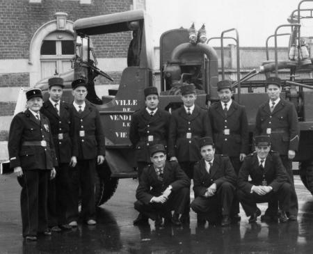 1963
